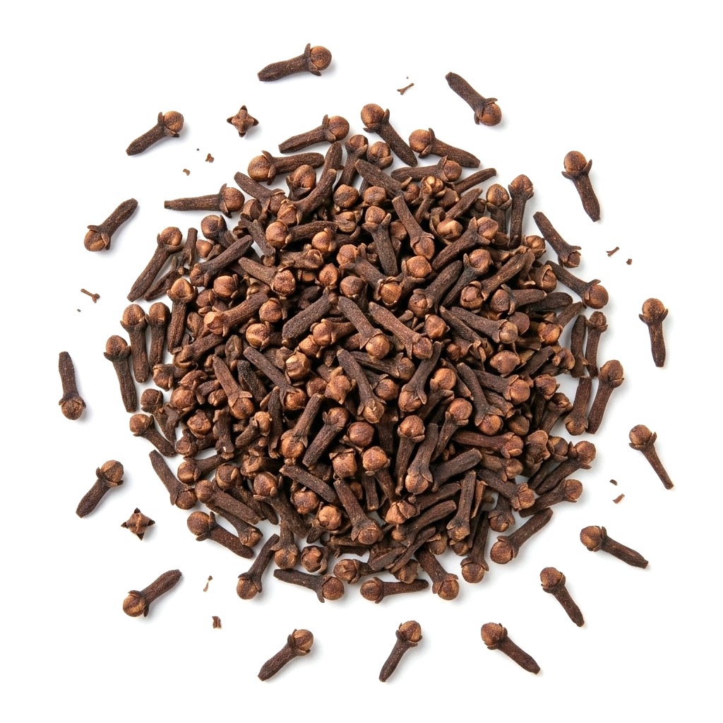 Image of cloves heaped in circle